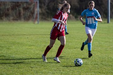 Bild 294 - wBJ TuS Tensfeld - SV Fortuna St. Juergen